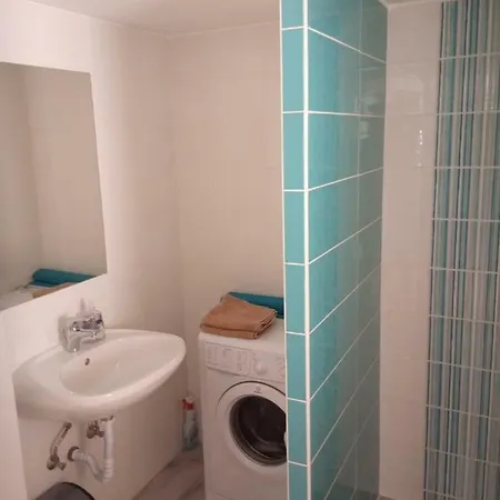 Mini Apartman